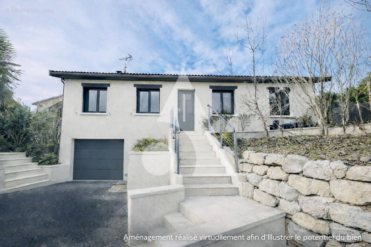 Maison à CHAZAY-D'AZERGUES