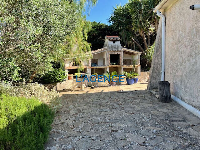 Maison à HYERES