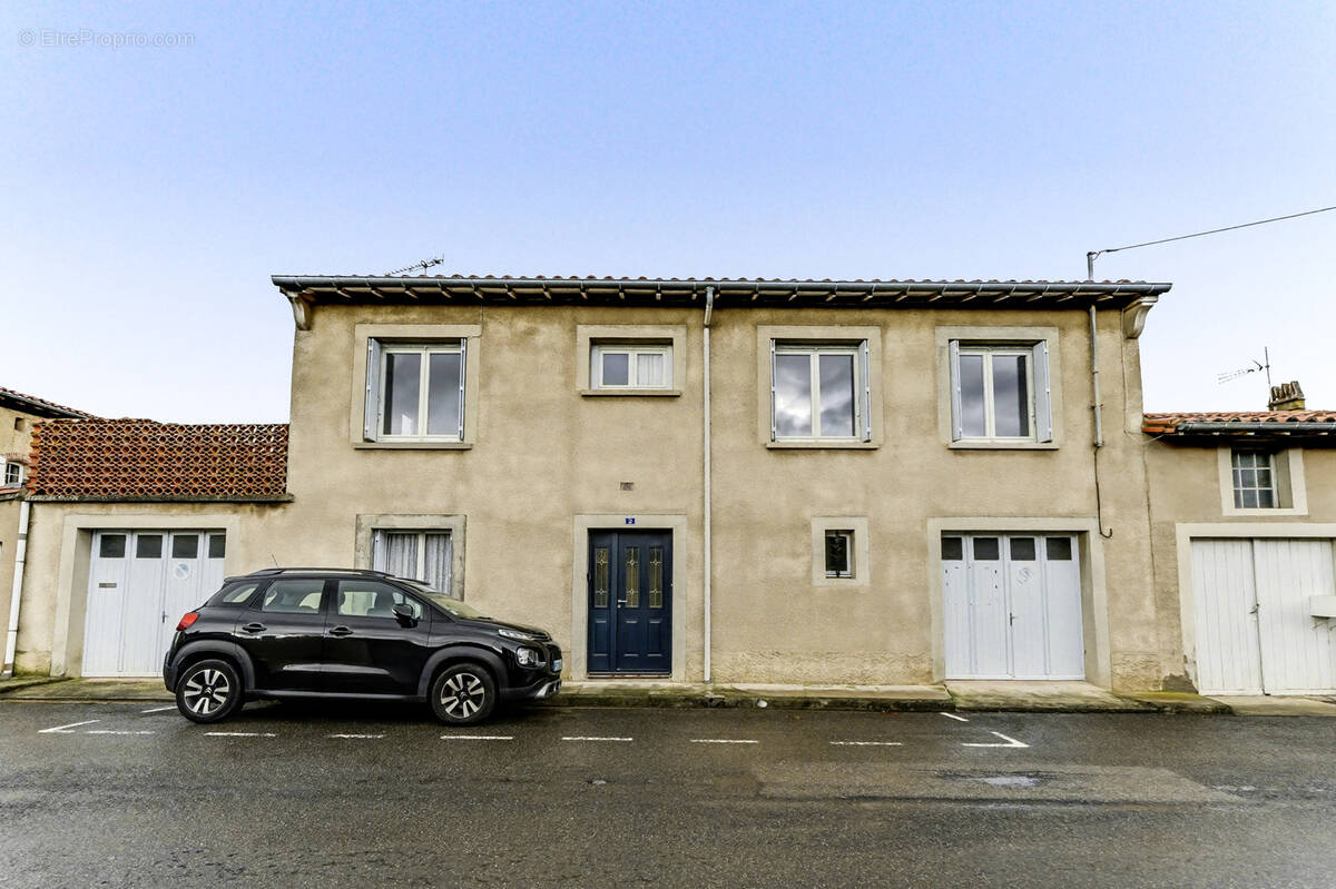 Maison à VILLENOUVELLE