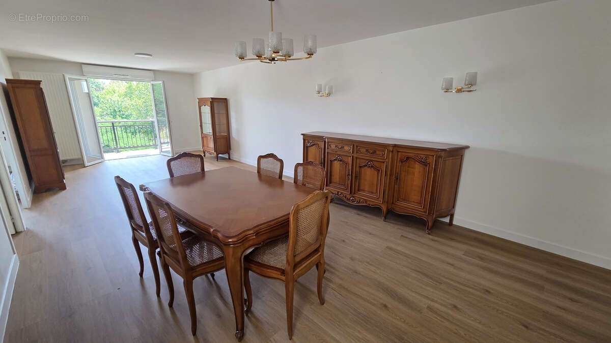Appartement à BOISSY-SAINT-LEGER