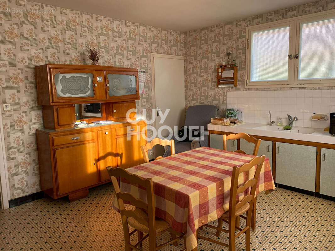 Maison à FONTENAY-LE-COMTE