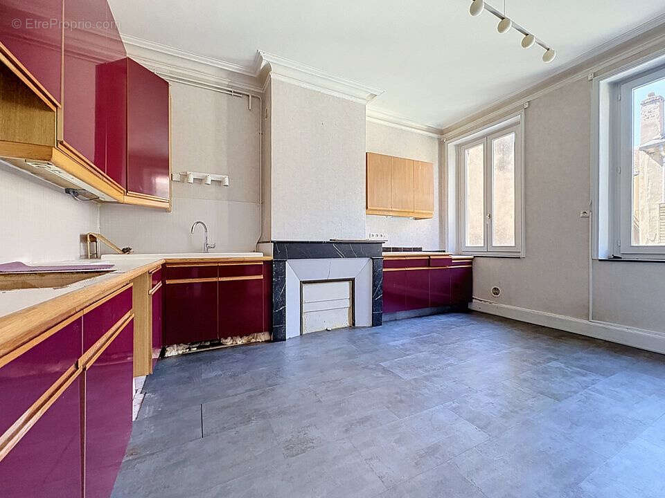 Nancy Centre   Appartement de caractère de 128 m2 à rénover - photo 7