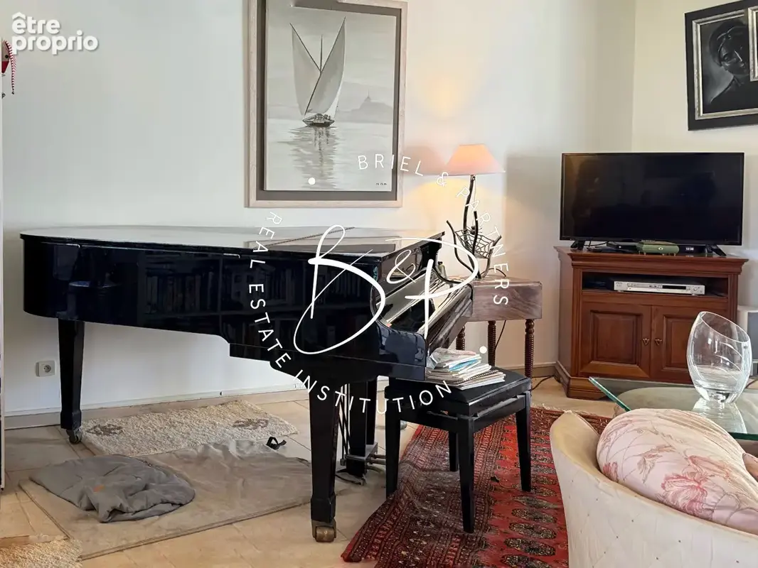 ENTRECASTEAUX A VENDRE maison de plain pied 3 chambres avec 342 m2 de terrain - photo 8