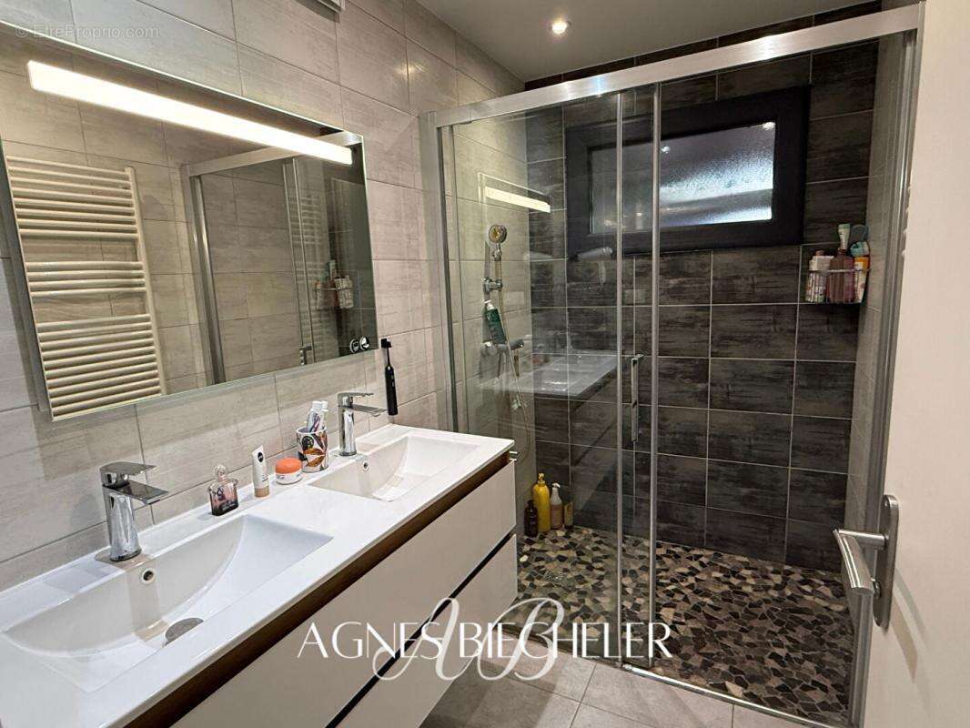 Maison 5 pièce(s) 130 m2 - photo 9