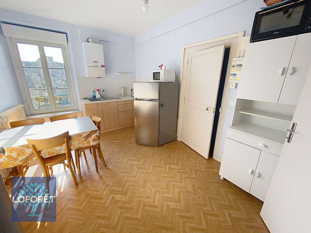 Appartement à FOUGERES