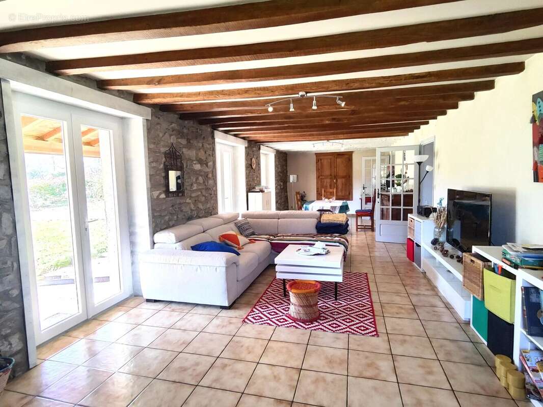 Maison à ARRAST-LARREBIEU