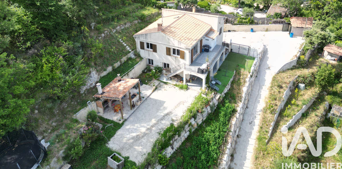 Photo 3 - Maison à CARROS