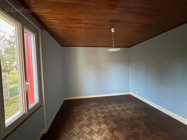 Maison à LORMES