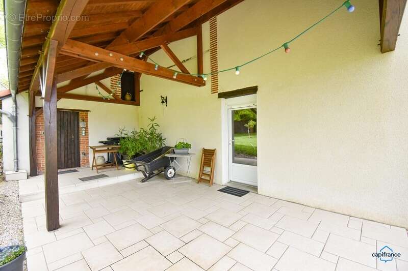 Maison à VIGNOUX-SUR-BARANGEON