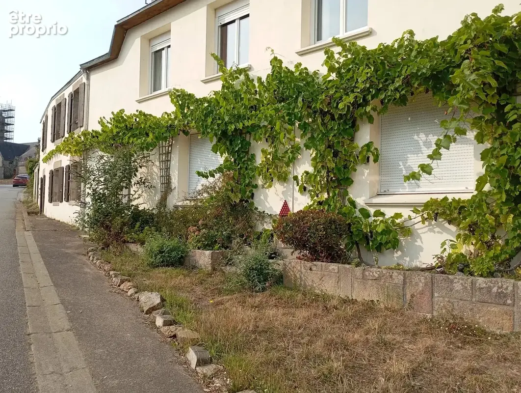 EXCLUSIVITÉ - Cléden-Cap-Sizun bourg - 8 pièces 155m2 Carrez + dépendance habitable 35m2 + 347m2 verger - Vue forêt - Potentiel  - photo 10