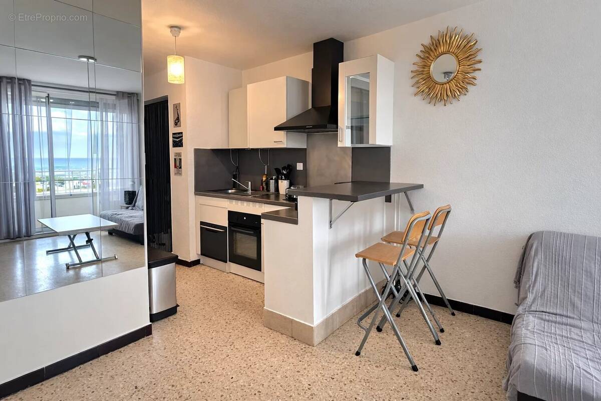 Appartement à MAUGUIO
