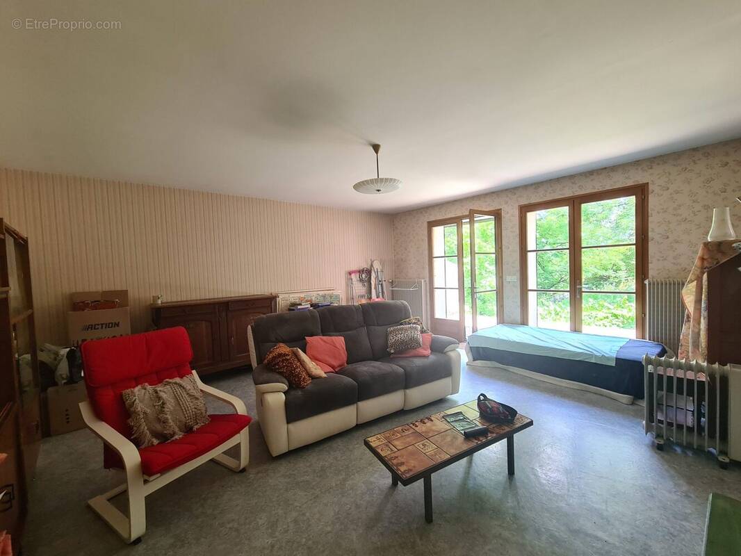 Maison 140 m² à Lavigny  - photo 5