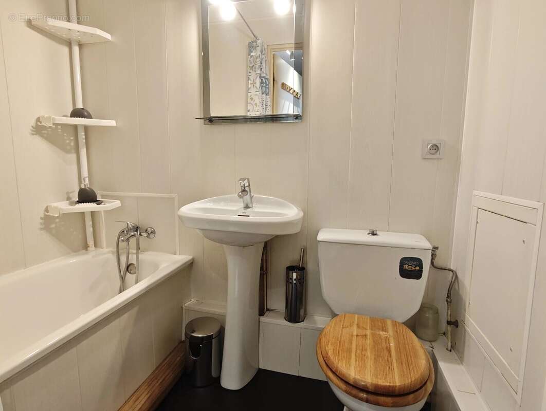 Appartement à MORILLON