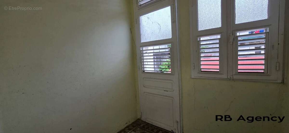 Maison à FORT-DE-FRANCE