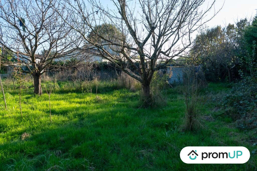 Terrain à MONTBETON