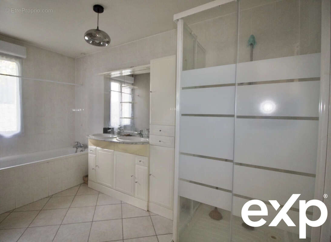 Maison à LA VERRIERE