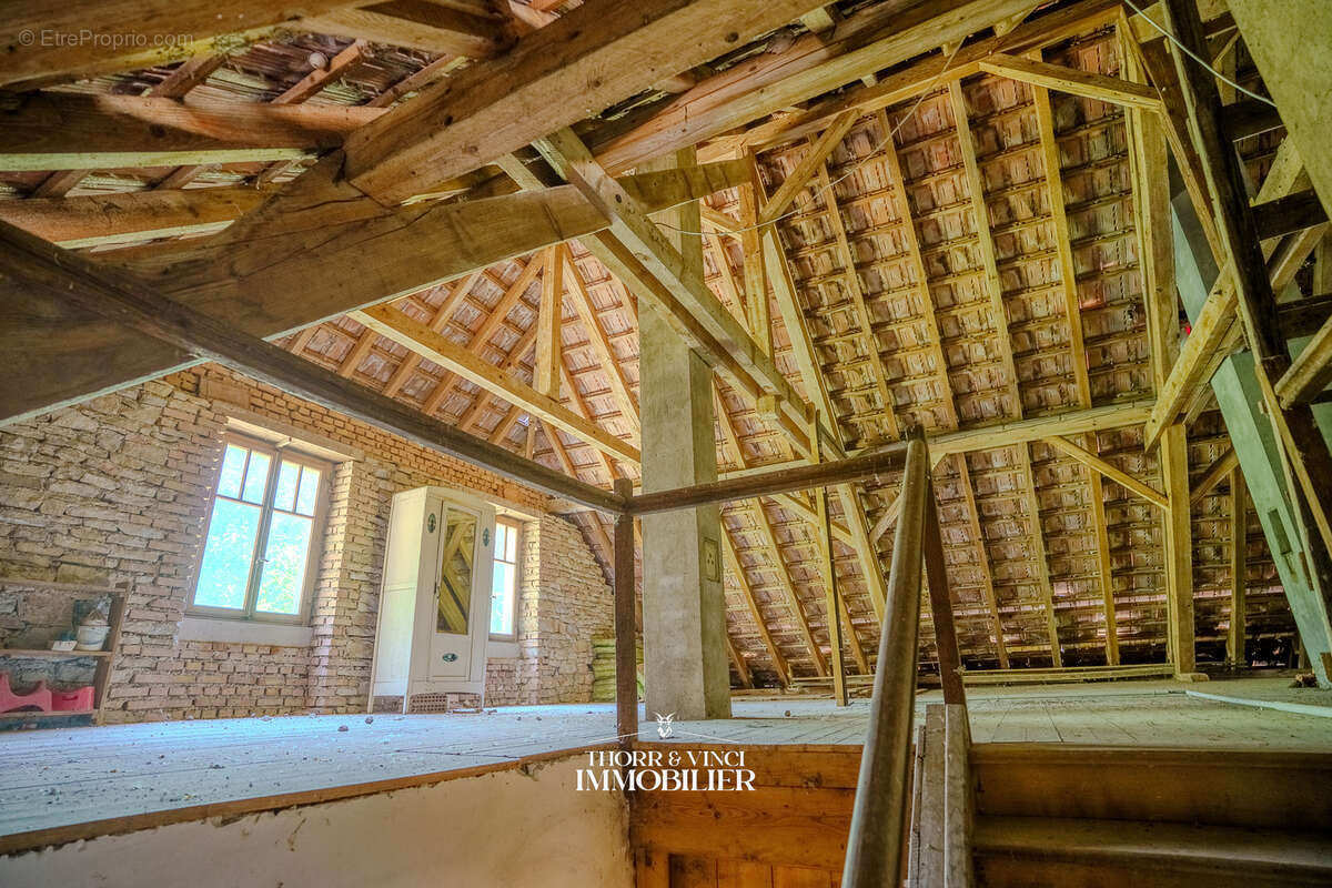 Maison 8 pièces - 206m2 - Terrain 50 ares - Grange 480m2 - Bendorf - photo 26