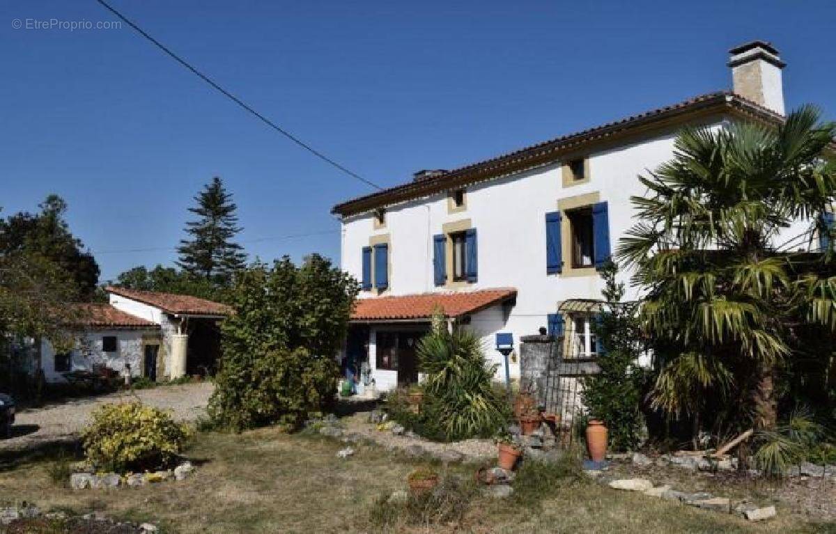 Maison à MANSLE