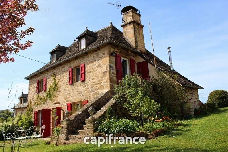 Charmante maison de campagne avec jardin et garage - photo 2