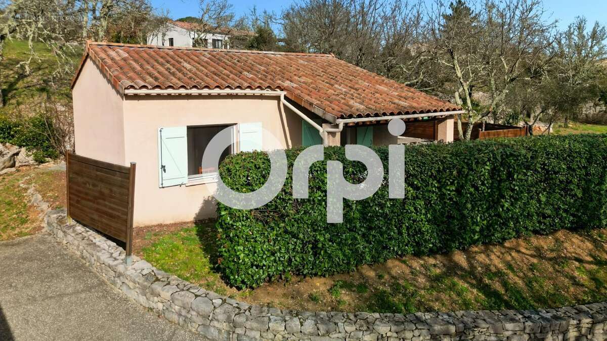 Maison à SAINT-ALBAN-AURIOLLES