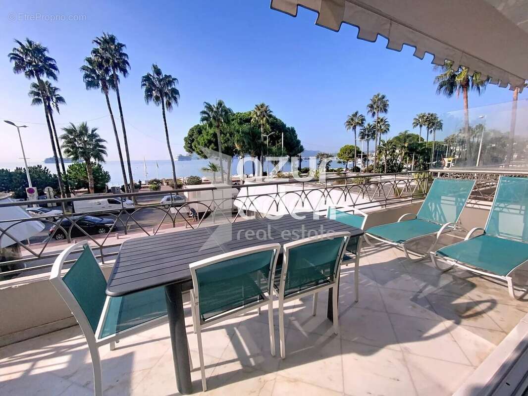 Appartement à CANNES