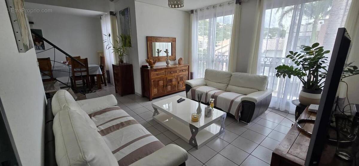 Appartement à SAINT-LEU