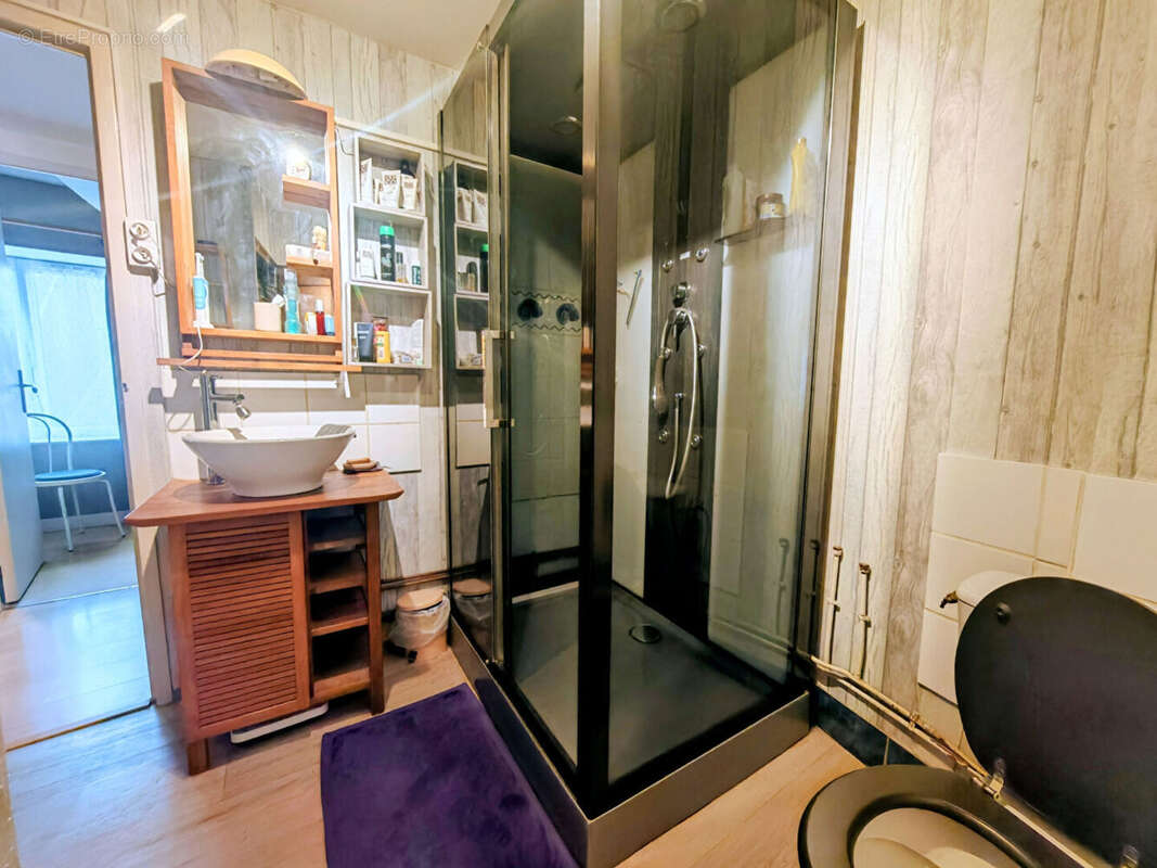 Maison à CONDE-SUR-NOIREAU