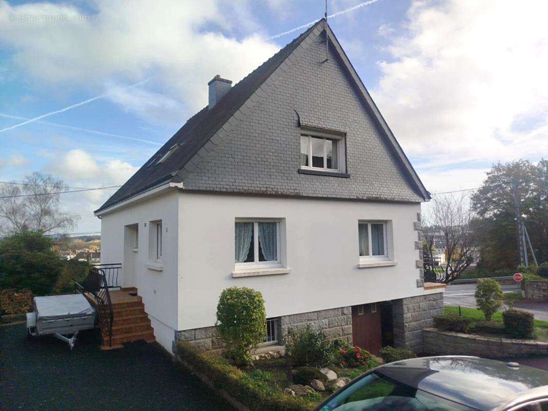 Maison à PONTIVY