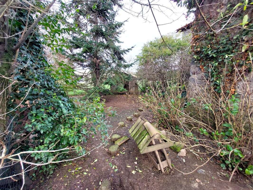 20251128135630 - Maison à ASPET