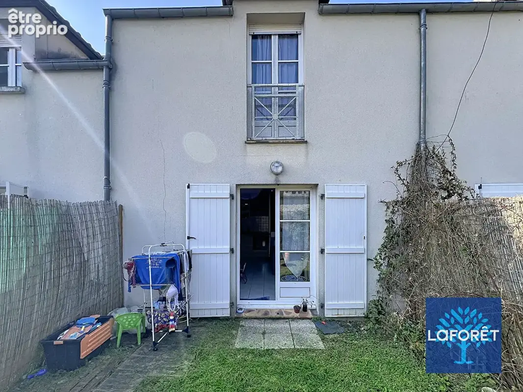 Appartement à BOURAY-SUR-JUINE