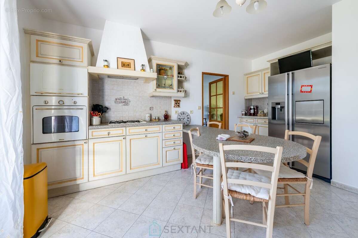 Maison à CHAILLY-EN-BIERE