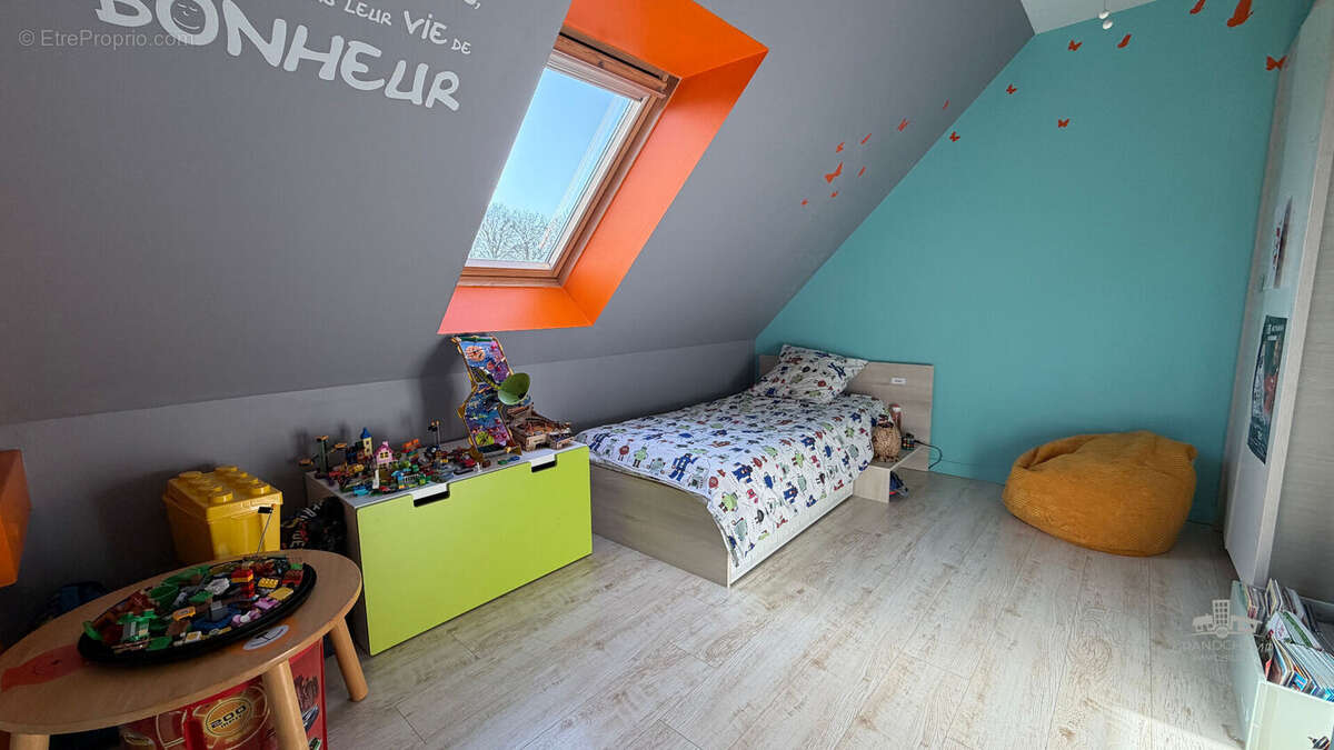 Maison à GRANDCHAMPS-DES-FONTAINES