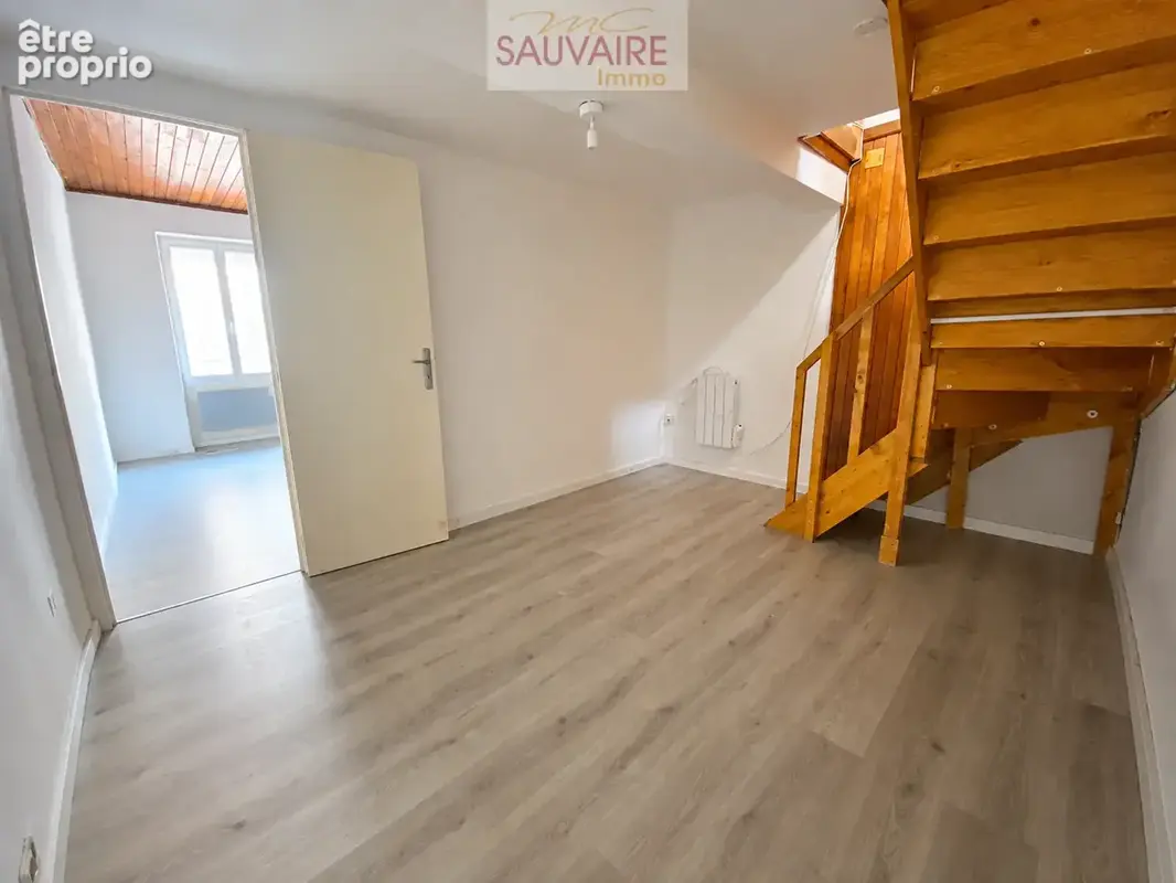 Idéal primo-accédant - Maison de village, R+2 au cœur de Saint-Laurent - photo 5