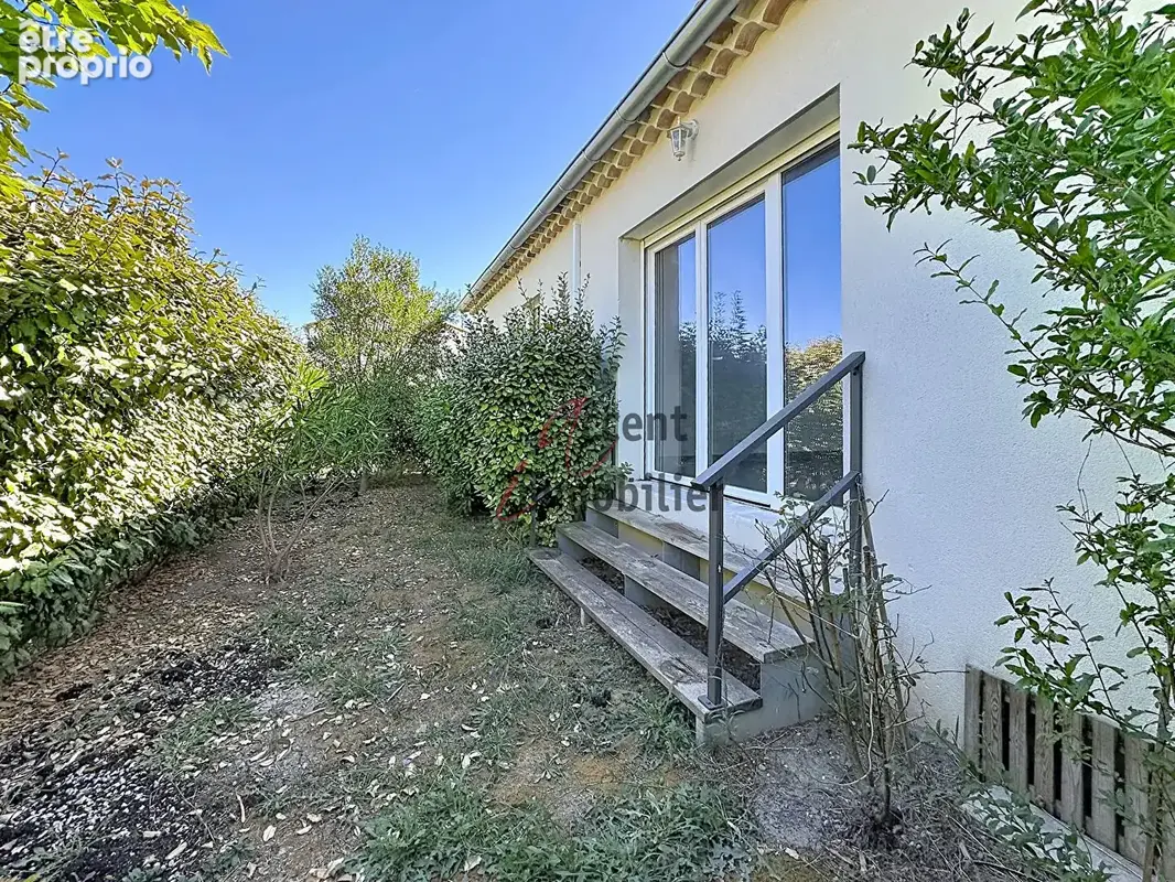 Villa plain-pied de 2019 de 91 m² avec terrain de 282 m² avec garage - photo 3