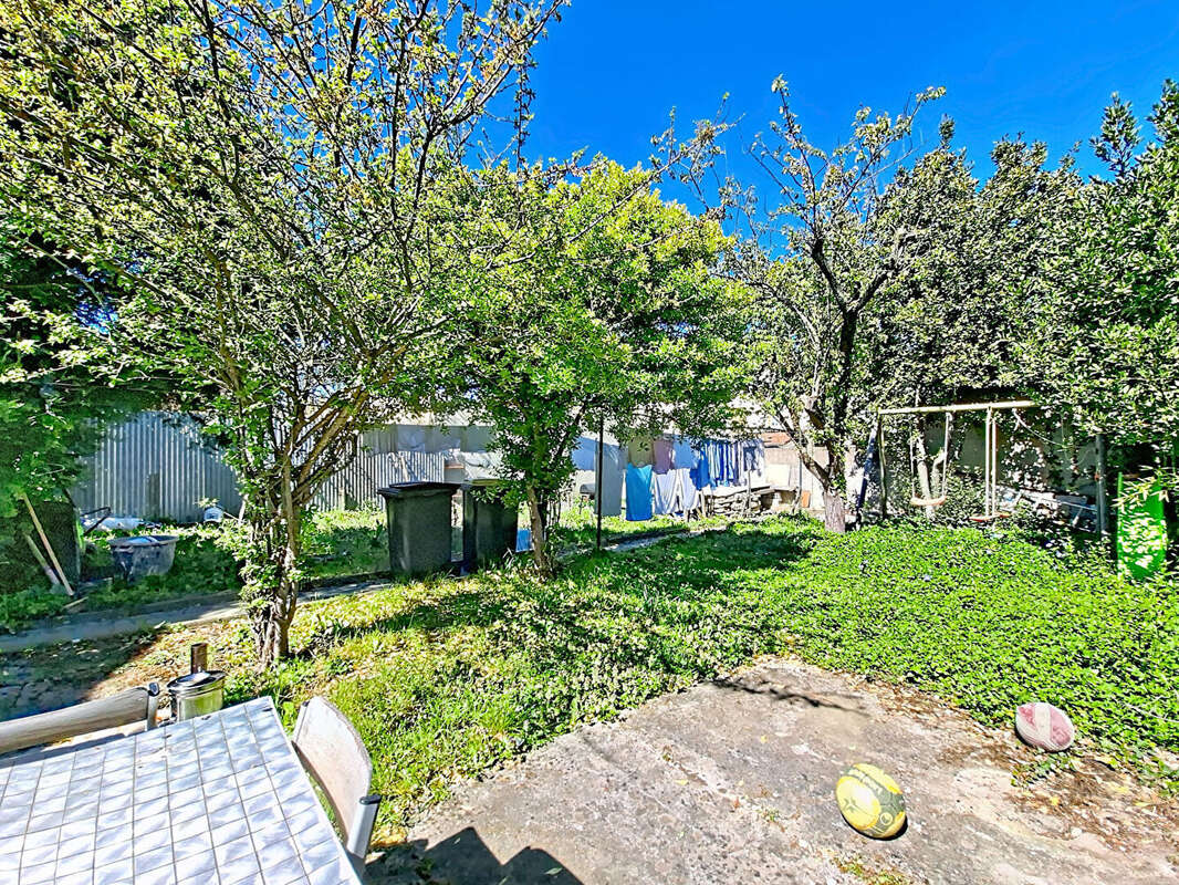 Maison à VILLENEUVE-SAINT-GEORGES