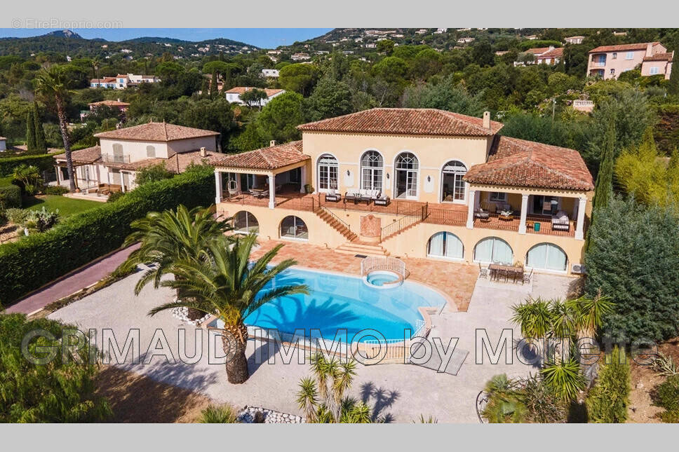Maison à GRIMAUD