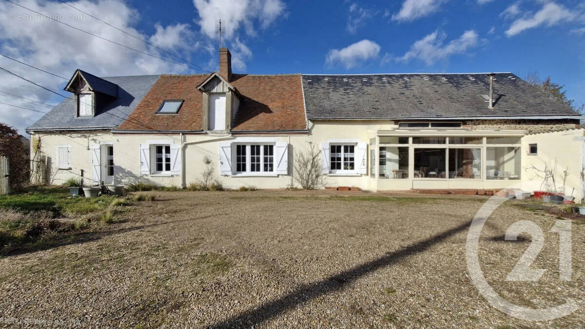 Maison à CLOYES-SUR-LE-LOIR