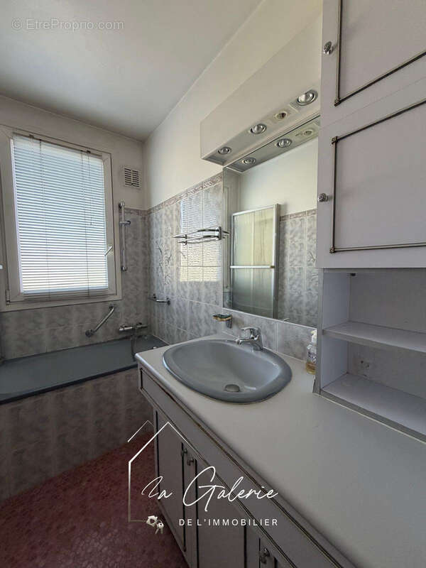 T3 a rafraichir a fontaine - photo 11