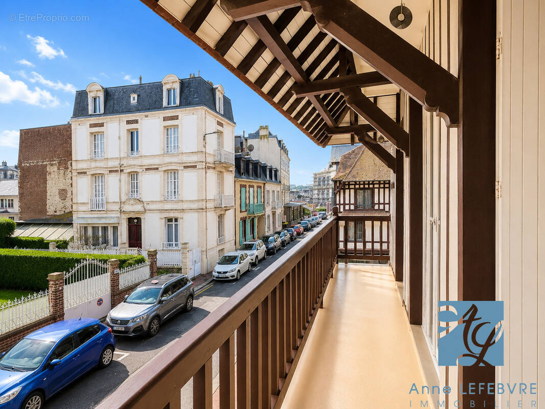 Appartement à TROUVILLE-SUR-MER