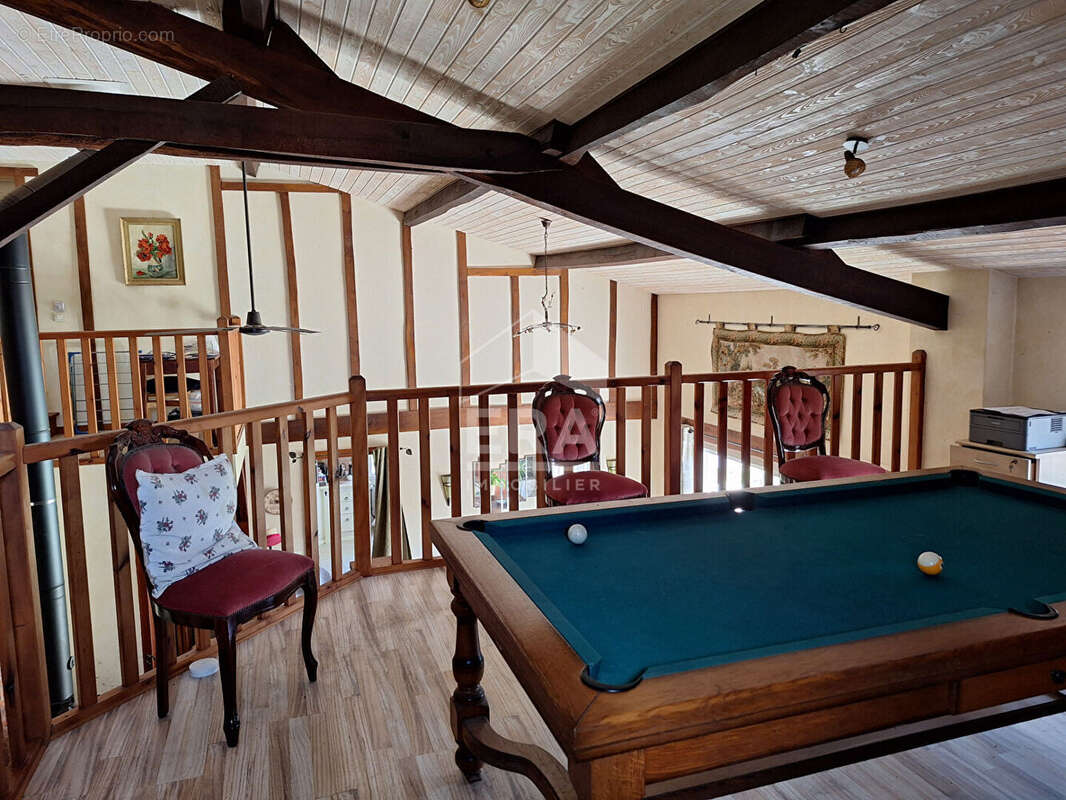 Maison 179m² à montpon-ménestérol - photo 6
