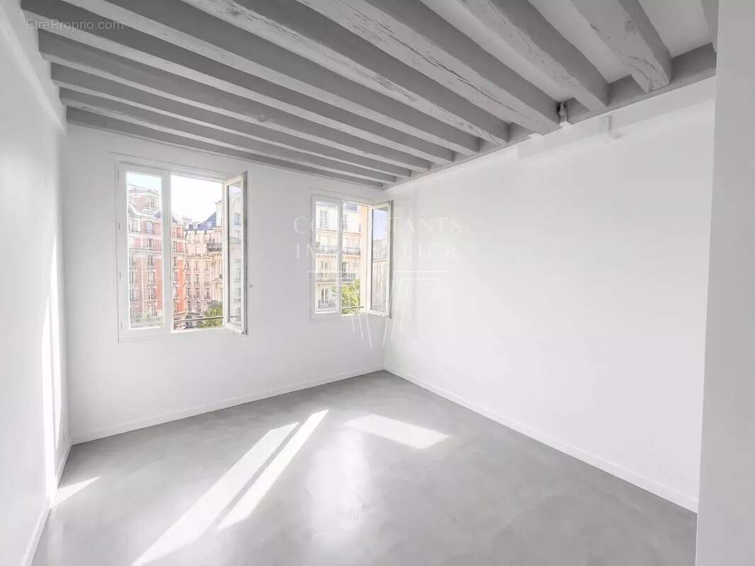 Appartement à PARIS-6E