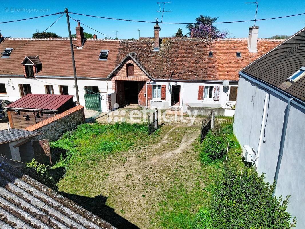 Maison à CHABRIS