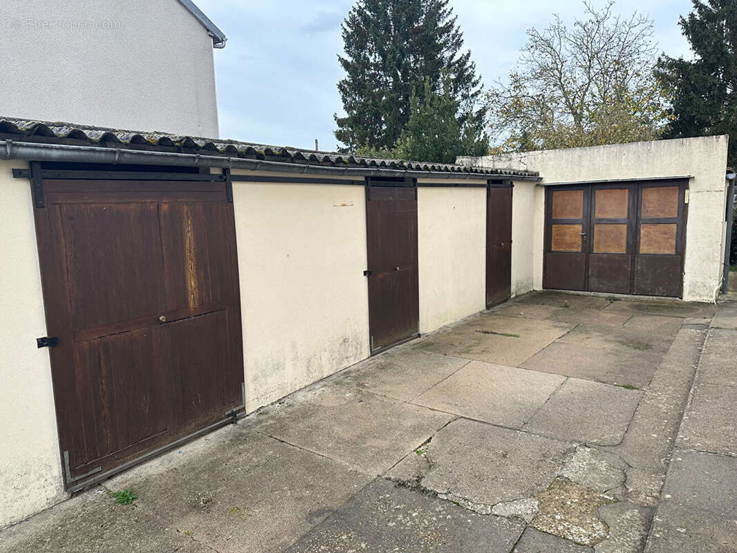 Maison à CONDE-SUR-HUISNE