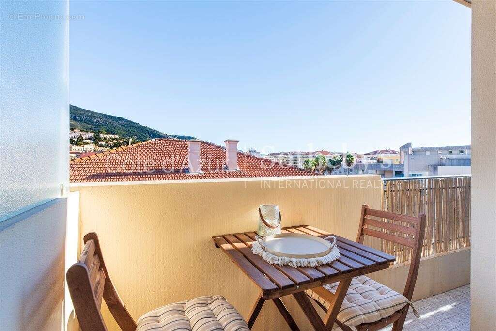 Appartement à MENTON