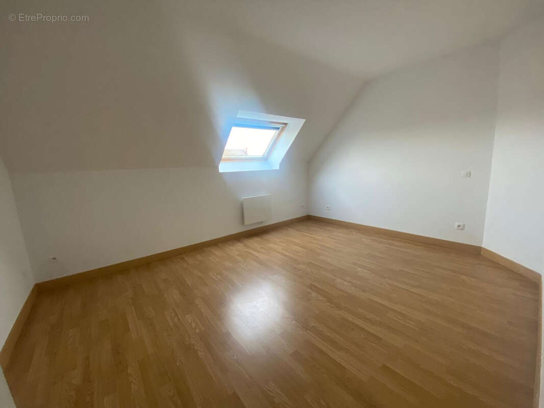 Maison à SAINT-QUENTIN