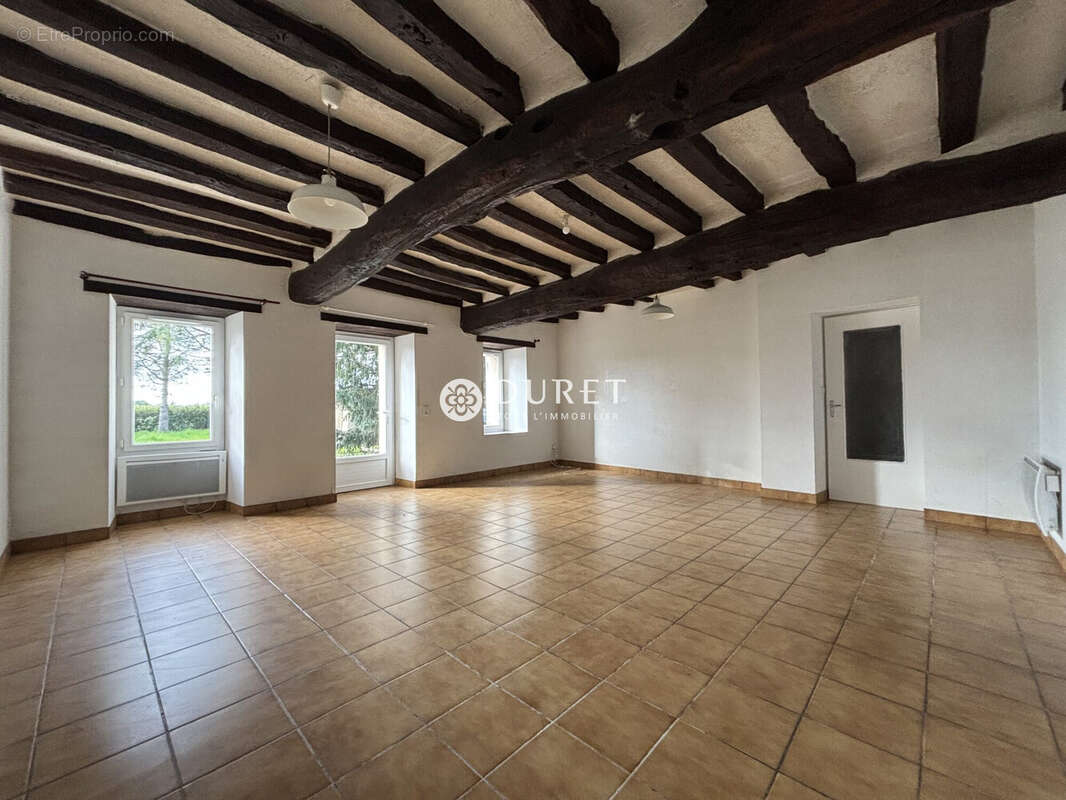 Maison à LA ROUXIERE