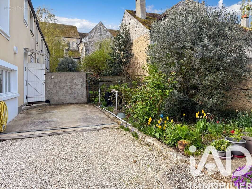 Maison 71 m² à Champeaux  - photo 4