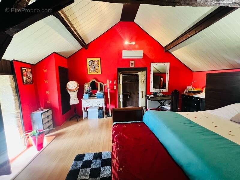 Maison à SAINT-SAUVEUR