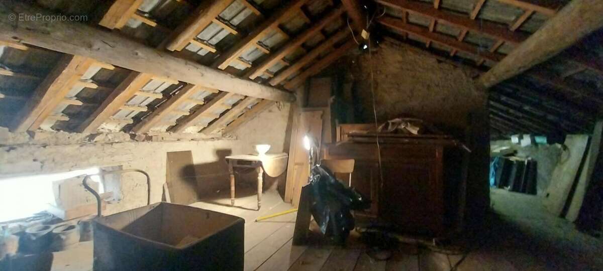 Maison à HAUTEVELLE