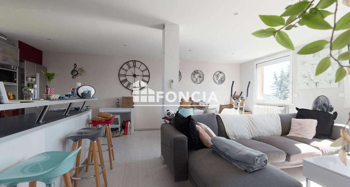 Appartement à MELUN